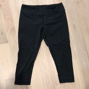 Zella Women’s Capri Leggings with Mesh Side Detail